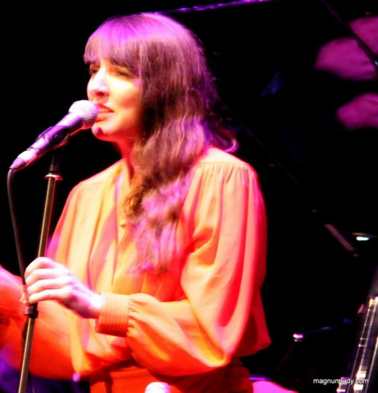 1452476_774018832624956_1527662644_n