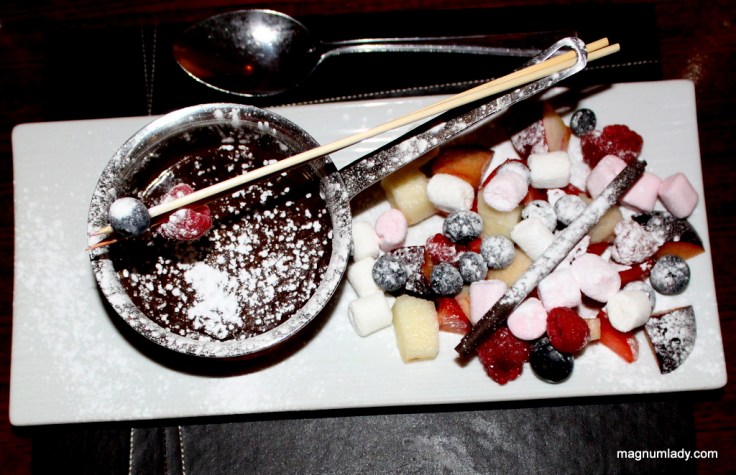 Chocolate fondue