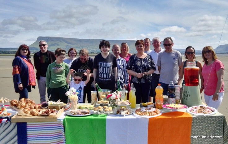 High Tea at the Bottom of the Sea