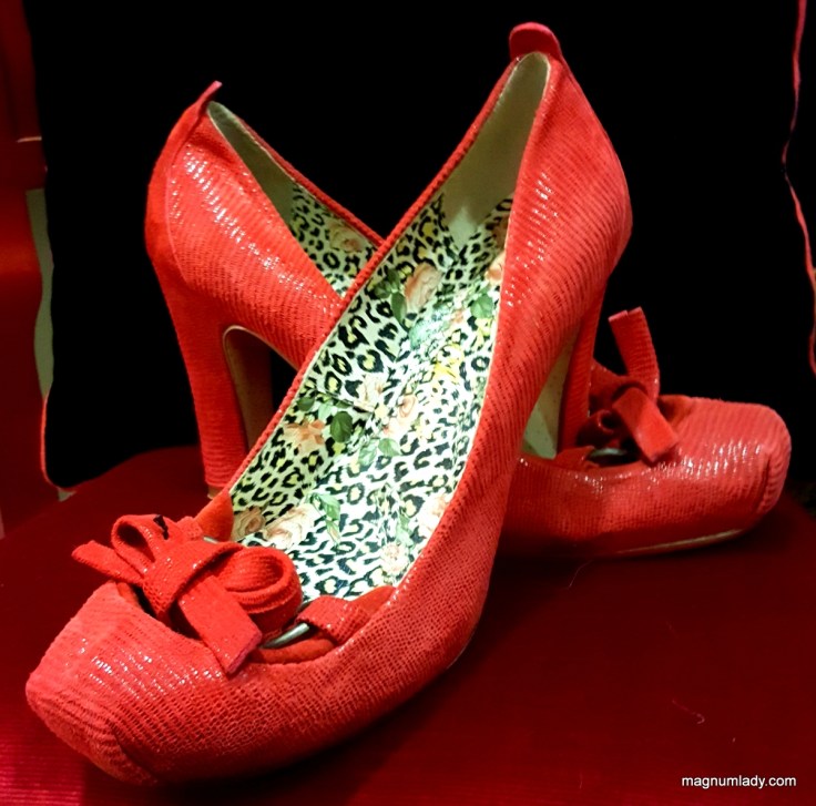 The red shoes