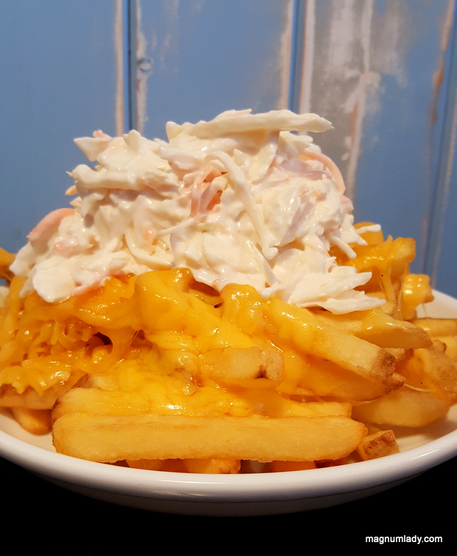 Coleslaw and cheese topped chips